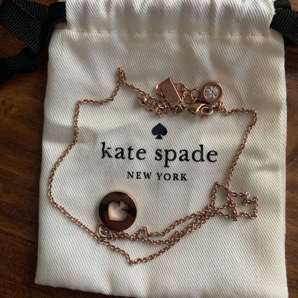Kate Spade Gold Rose Necklace. Like New